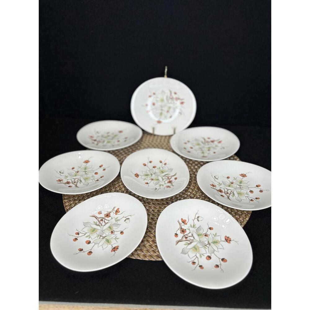 Eva Zeisel for HallCraft Bittersweet Pattern Bundle of 8 Dessert Plates